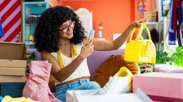Sell What Sells: 26 Smart Ideas and Places to Turn Stuff into Cash Online