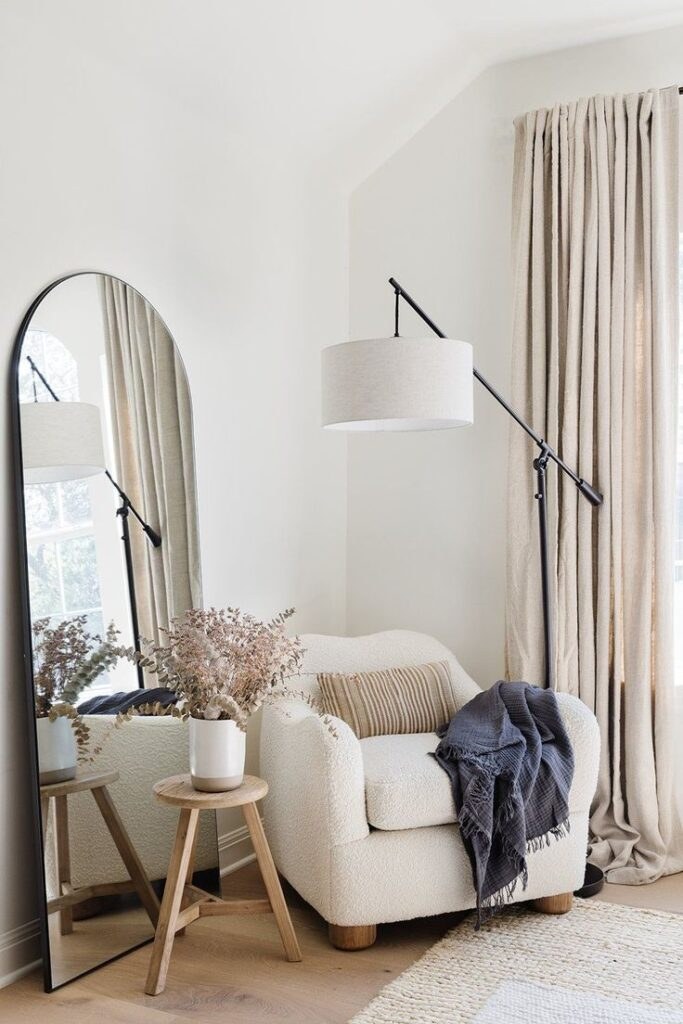 Transform Your Living Room Corners: Practical, Stylish Ideas for Small Spaces