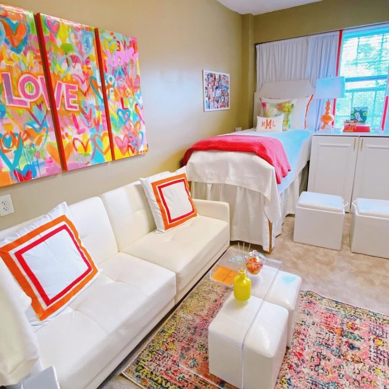 A More Nourishing College Apartment Starts With Six Smart Style Moves