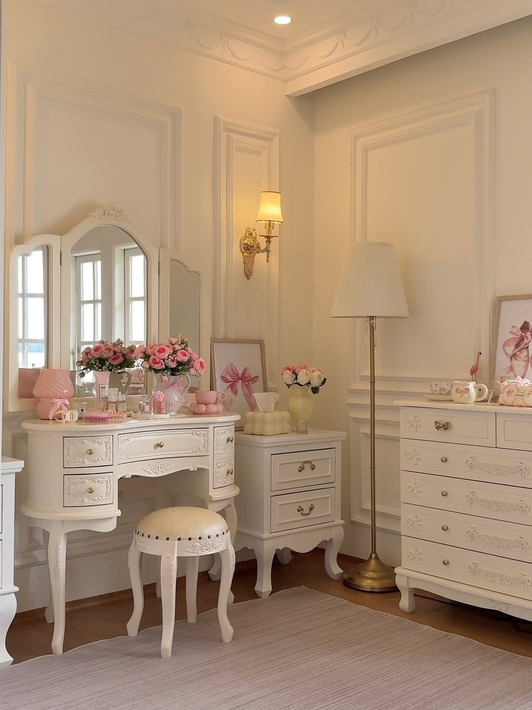 Mix Vintage Romance with Modern Discipline