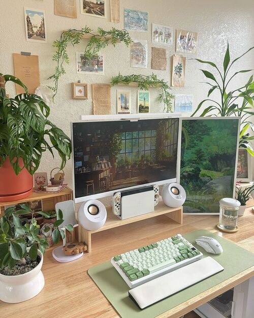 Mint-and-White Desk Refresh
