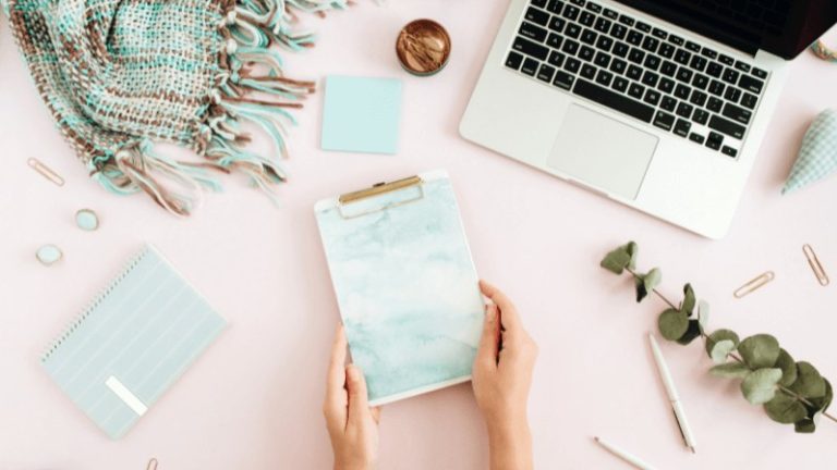 Quiet Income: Practical Side Hustles Introverts Can Start from Home