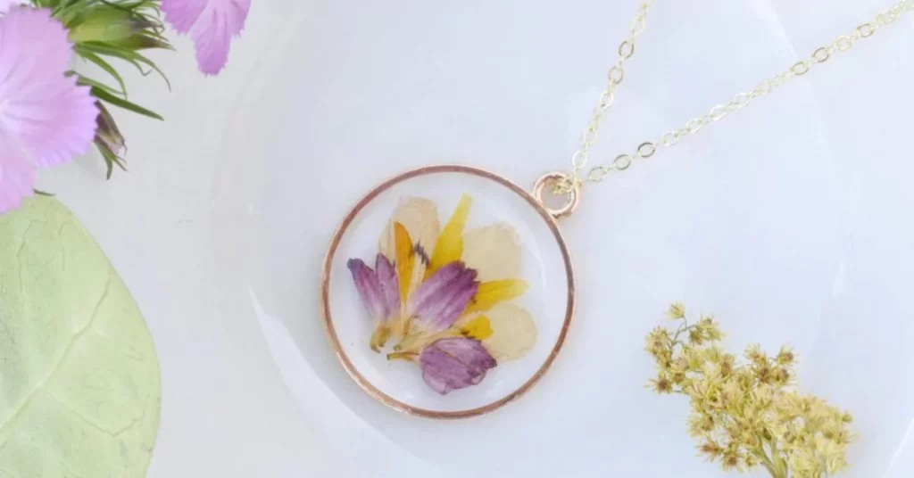 Beauty and Bath: Simple Makers with High Gift Potential
