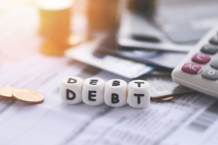Signs You’re Moving Toward Debt Freedom — How to Spot Progress and Stay on Track