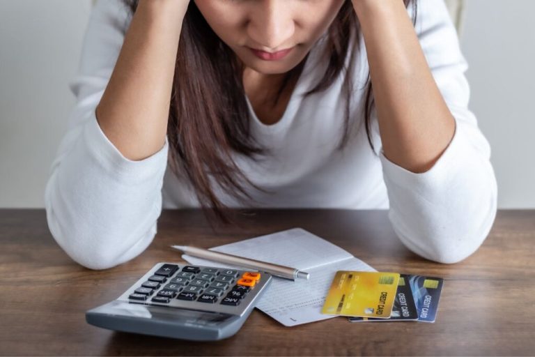 Pay Off Credit Card Debt Calmly: A Practical Step-by-Step Guide