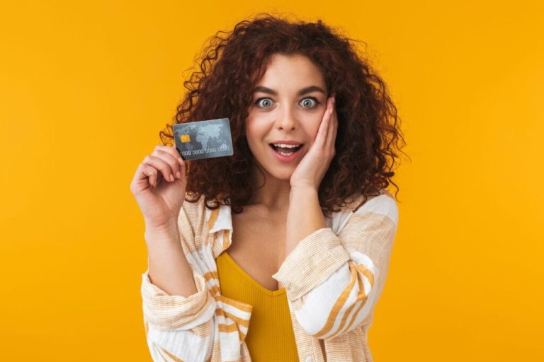 College Credit Cards: A Practical Guide to Building Credit Safely