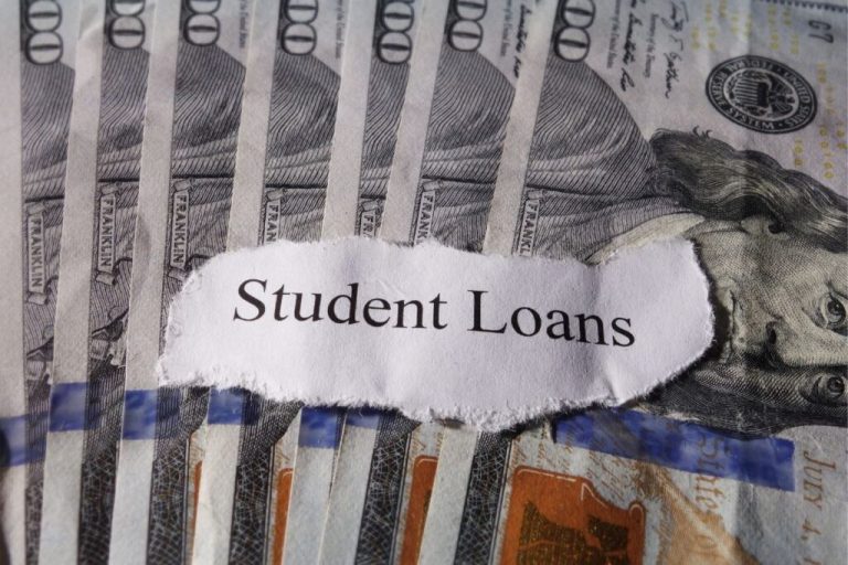 How to Repay Student Loans Smartly: A Practical Guide for Federal and Private Borrowers
