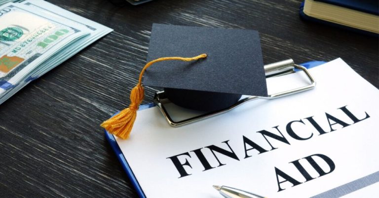 Which Types of Financial Aid Must Be Repaid? A Clear Guide to Loans, Grants and Scholarships