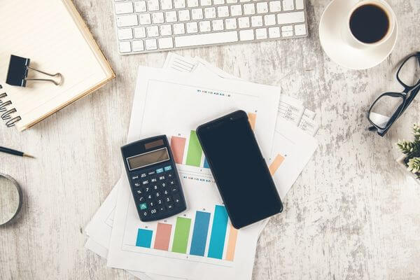 Debt Snowball vs. Debt Avalanche: How to Pick the Right Repayment Plan for Your Situation