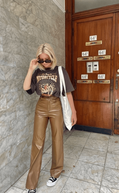 4. Transitioning Through Seasons with Layering